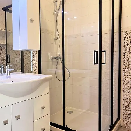 Appartement En Bord De 2 Pièces - 5 Couchages - - Fr-1-251-430 *