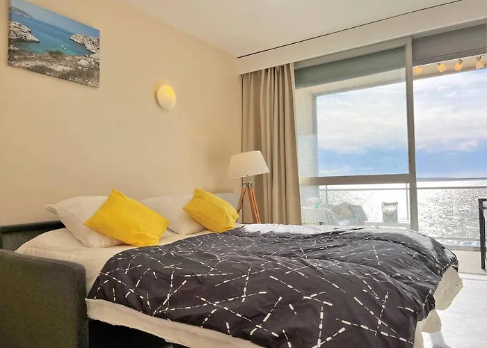 Apartman En Bord De 2 Pieces - 5 Couchages - - Fr-1-251-430 Le Lavandou